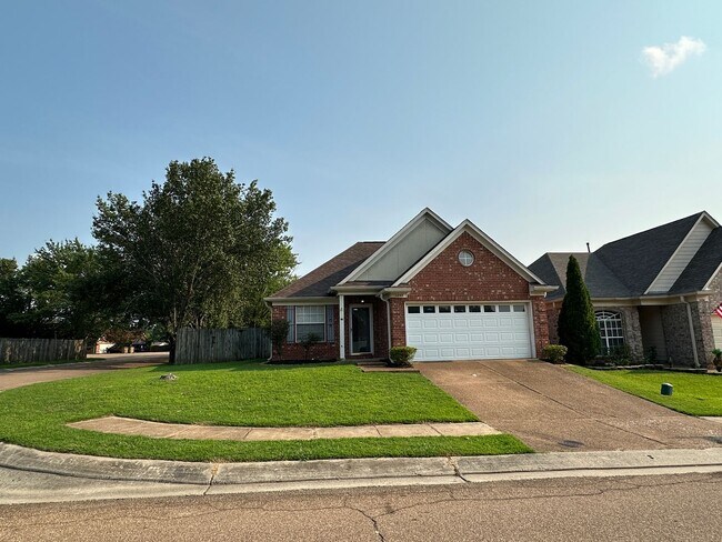 Building Photo - 1098 Breezy Valley Dr