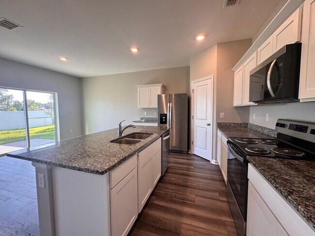 Building Photo - 4 Bed/3 Bath/2 Car Garage New Construction...