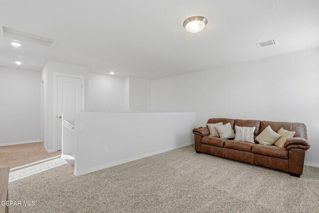 Building Photo - 11150 Blazing Star Pl