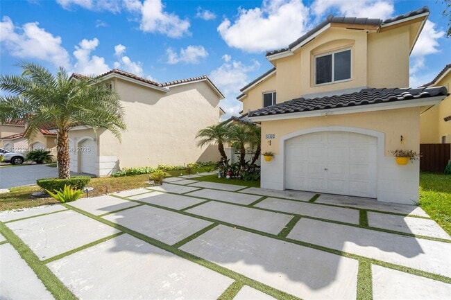 Building Photo - 15452 SW 50th Terrace