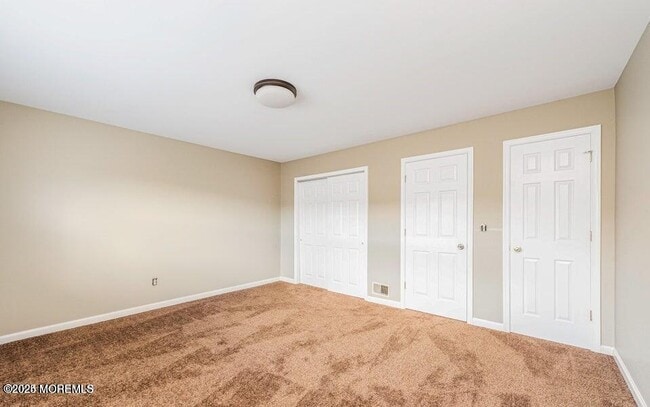 Building Photo - 53 Briar Mills Dr