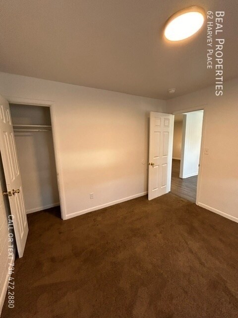 Building Photo - 62 Harvey Pl