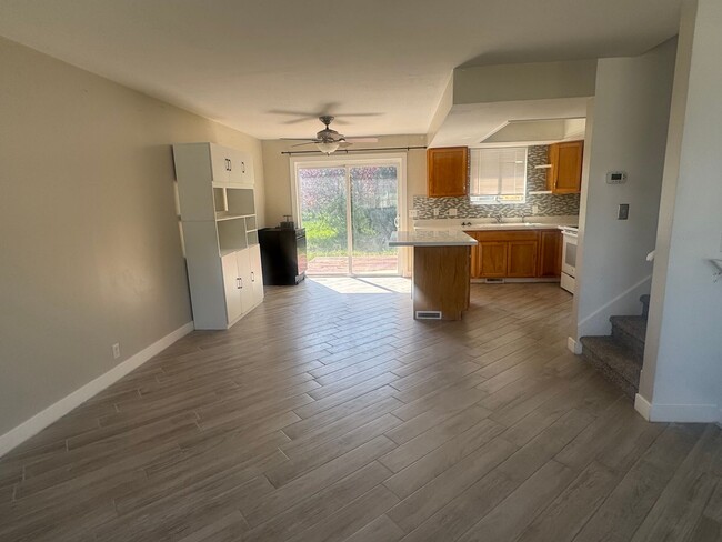 Building Photo - Beautiful Taylorsville Home for rent!