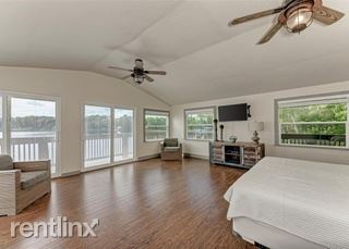 Building Photo - 1 br, 2 bath House - 7208 North Mobley Rd