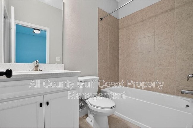 Building Photo - 8132 Tea Olive Ter