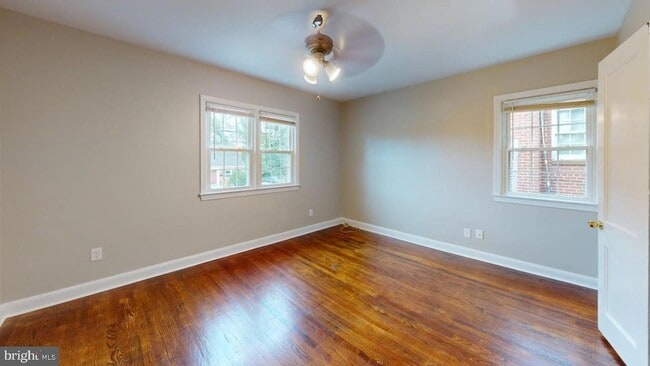 Building Photo - 3507 27th Ave