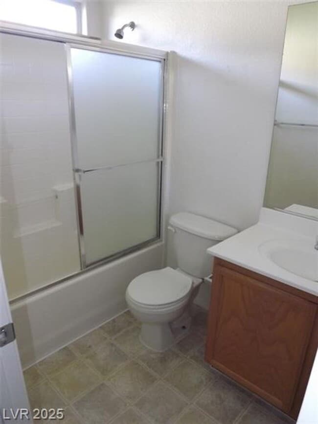 Building Photo - WONDERFUL 3 BEDROOM HOME AT END OF CUL-DE-...