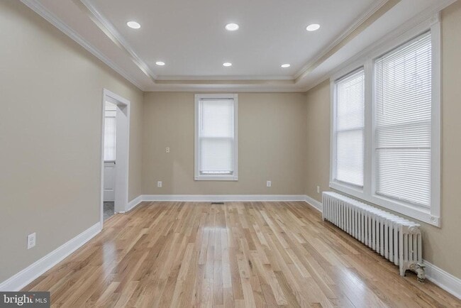Building Photo - 1700 3rd St NE