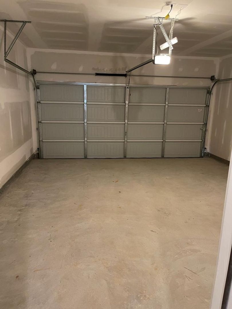 Building Photo - 337 Whitetail Cir