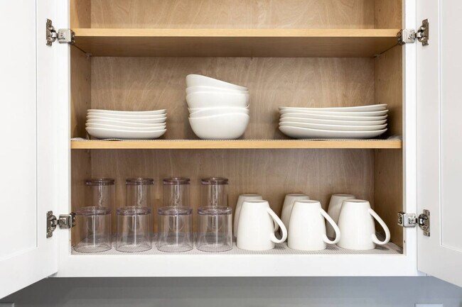 Building Photo - 518 Prospect St