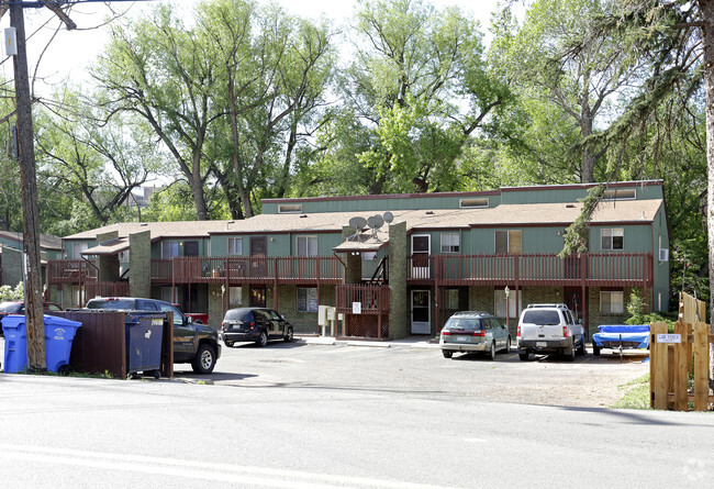 Primary Photo - Fountain Creek Apartments