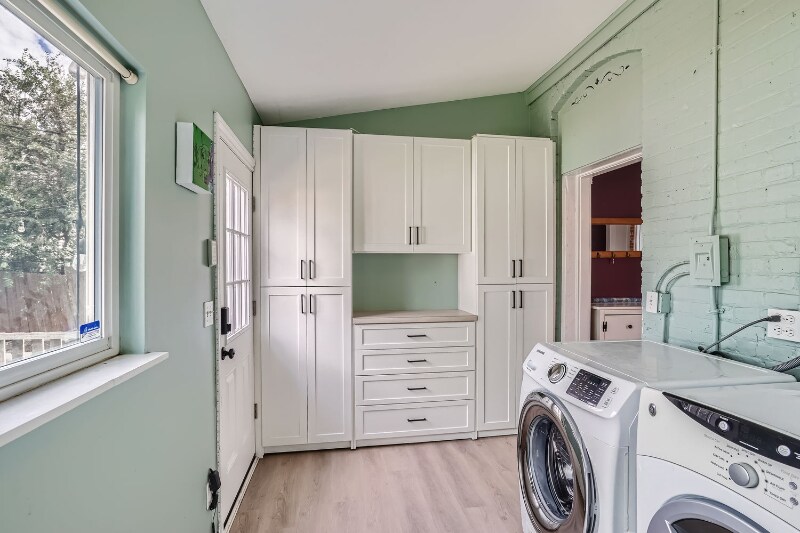 Building Photo - 1148 Mariposa St