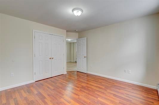 Building Photo - 103 W 49th St