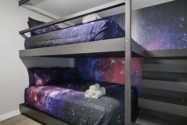 Building Photo - 126 Petrarch Trail