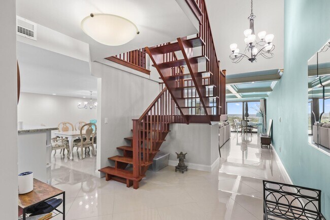 Building Photo - 2155 S Ocean Blvd