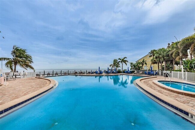 Building Photo - 4805 Cobia Dr SE