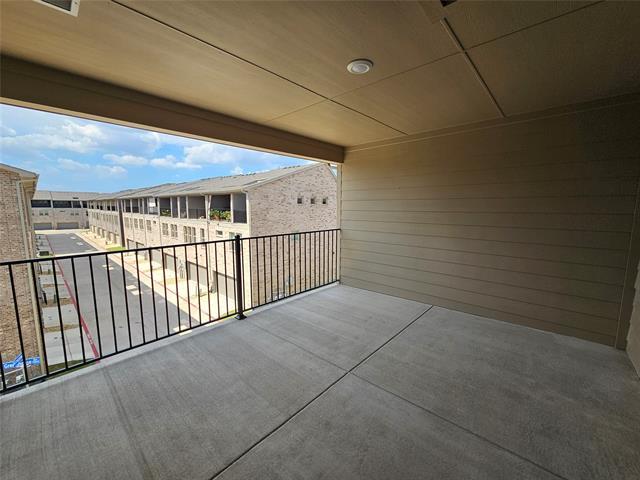 Building Photo - 360 Greenhouse Dr