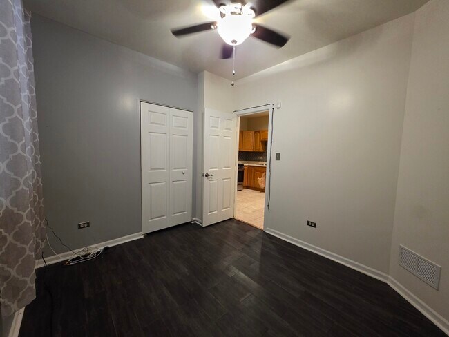 Building Photo - 6739 S Merrill Ave