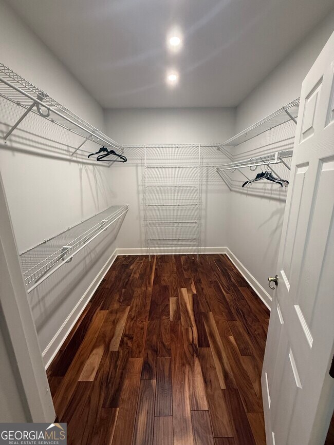 Building Photo - 1603 Sandpiper Ct