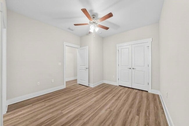 Building Photo - 289 N Sand Palm Rd