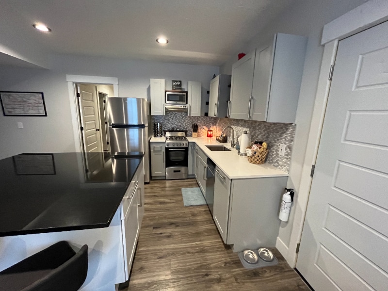 Building Photo - 364 Clark Cir