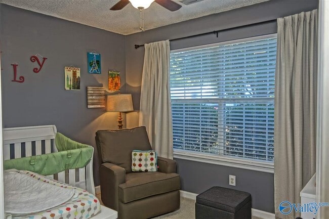 Building Photo - 166 Sandy Hollow Dr NW