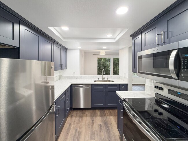 Building Photo - 1270 Cleveland Ave