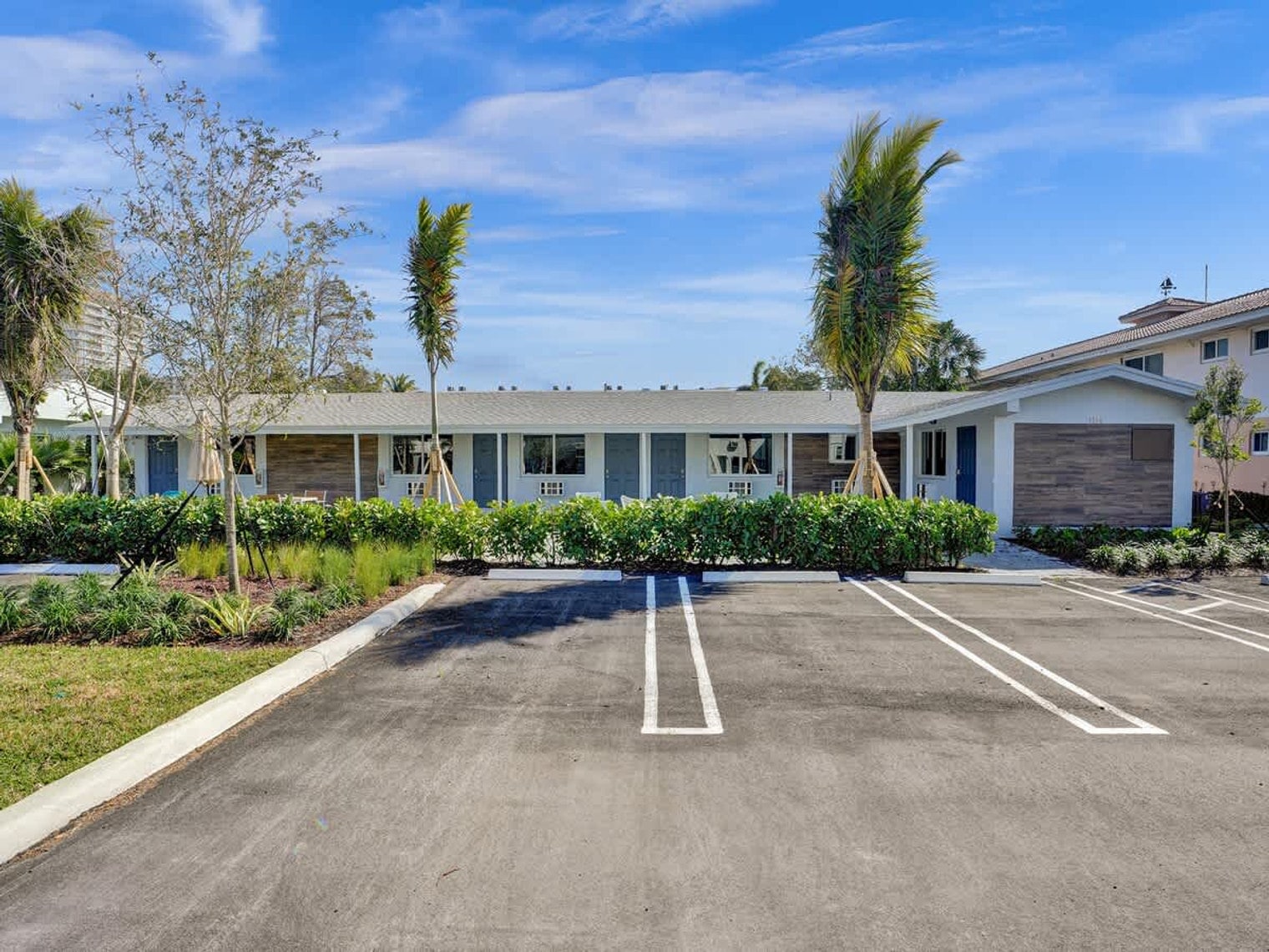 Building Photo - 3204 NE 9th St