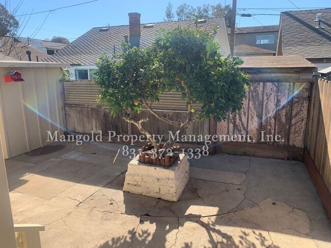 Building Photo - Spacious 3-Bed, 1.5-Bath Home with Private...
