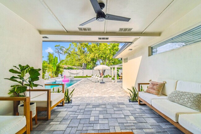 Building Photo - 1107 W Braddock St