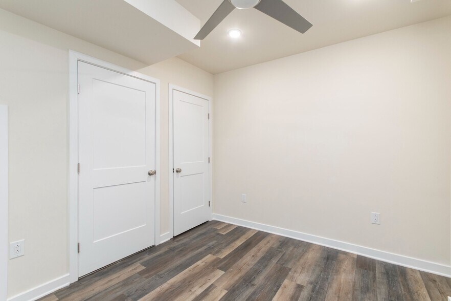 Building Photo - 1330 N 15th St