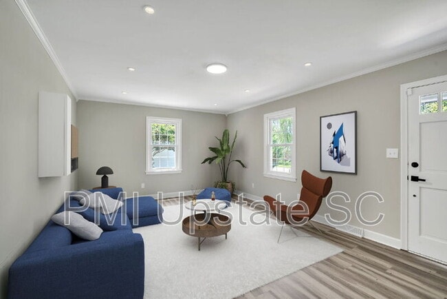 Building Photo - 120 Abbotsford Dr