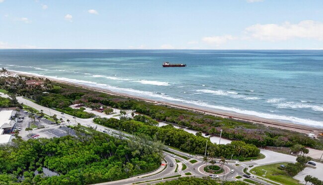 Building Photo - 3382 NE Causeway Blvd