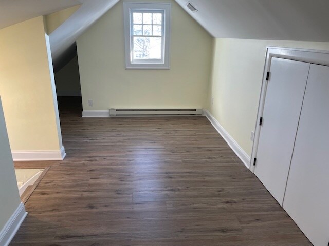 Building Photo - 39 Hawthorne St