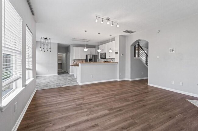 Building Photo - 6514 Sterling Canyon Dr