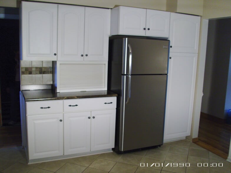 Kitchen - disregard photo date - 4766 Maize Road