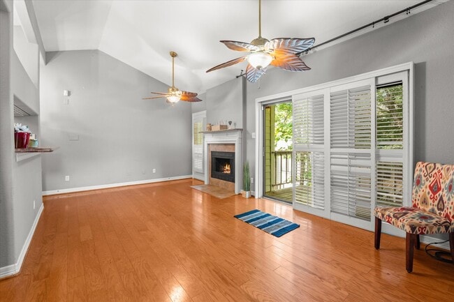 Building Photo - 3500 Tangle Brush Dr