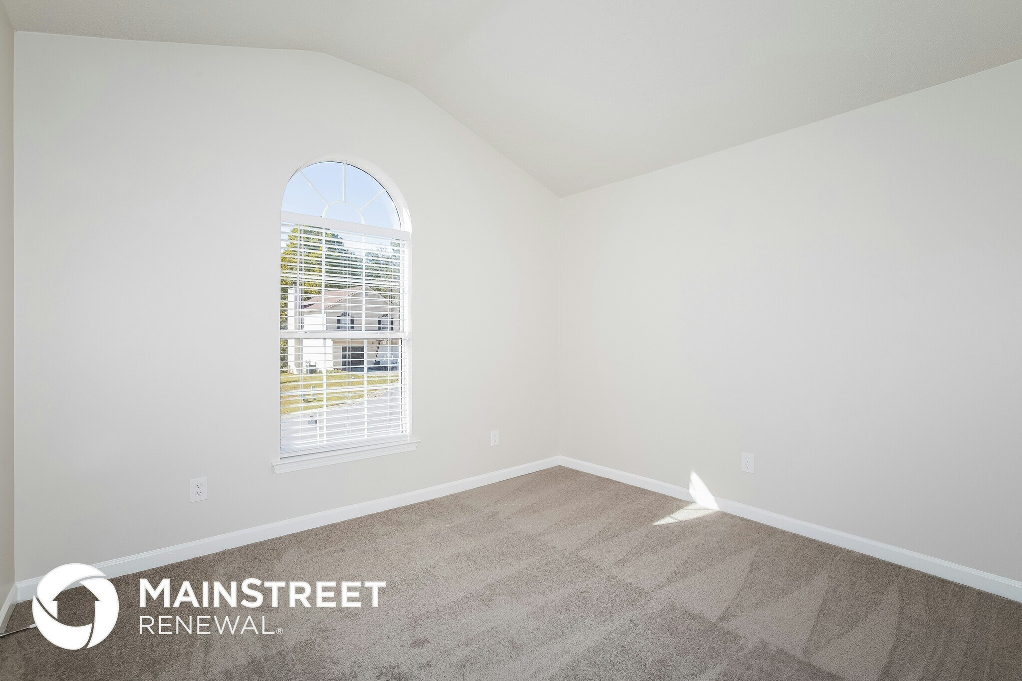 Building Photo - 3639 Mosswood Ln