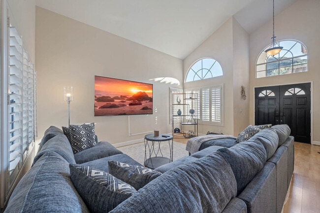 Building Photo - 27813 Firebrand Dr