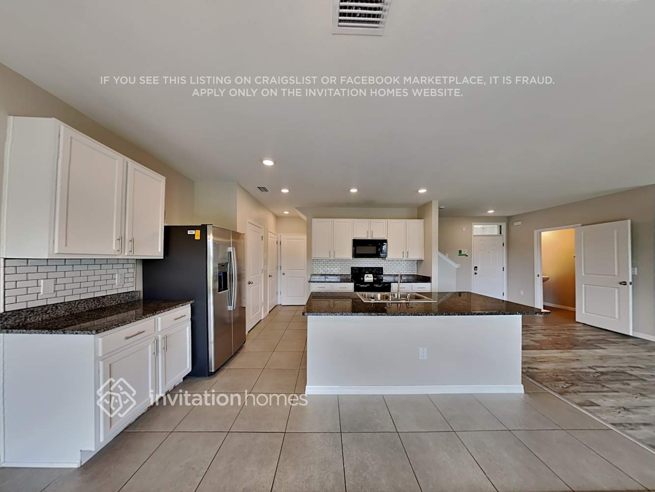 Building Photo - 8099 Pelican Reed Cir