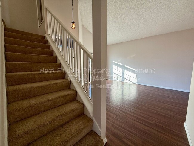 Building Photo - 3785 Union Pacific Dr E