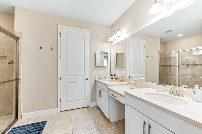 Building Photo - 8257 Lucello Terrace W