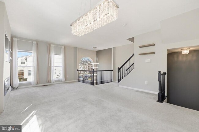 Building Photo - 14257 Hunters Run Way