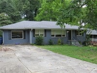 Building Photo - 1570 Van Epps St SE