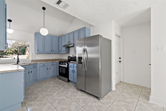 Building Photo - 10319 Sand Pass Ln