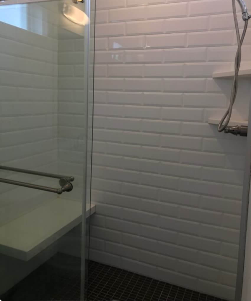 Large shower. - 1912 F St