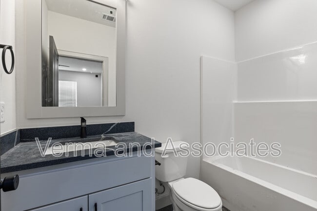 Building Photo - 1081 Whistler St