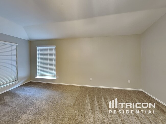 Building Photo - 1114 Alicia Ln