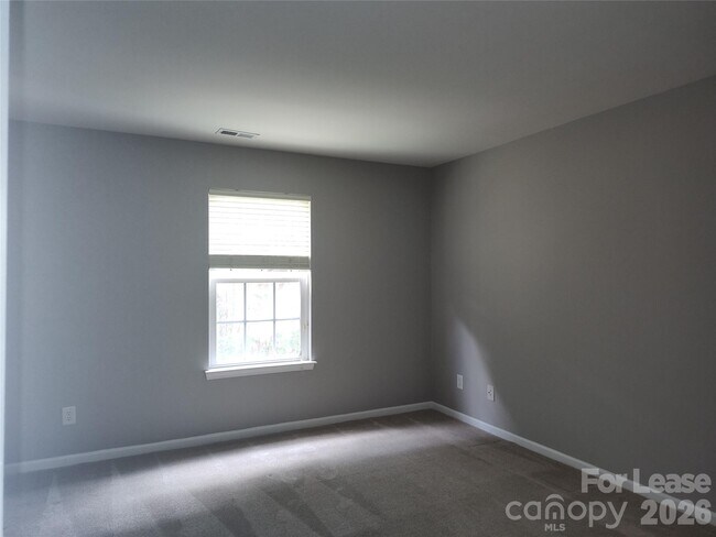Building Photo - 16121 Long Talon Way