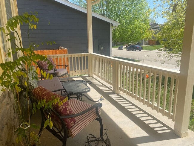 Building Photo - Stunning Home Backing to Open Space with Loft, Office & 3-Car Garage
